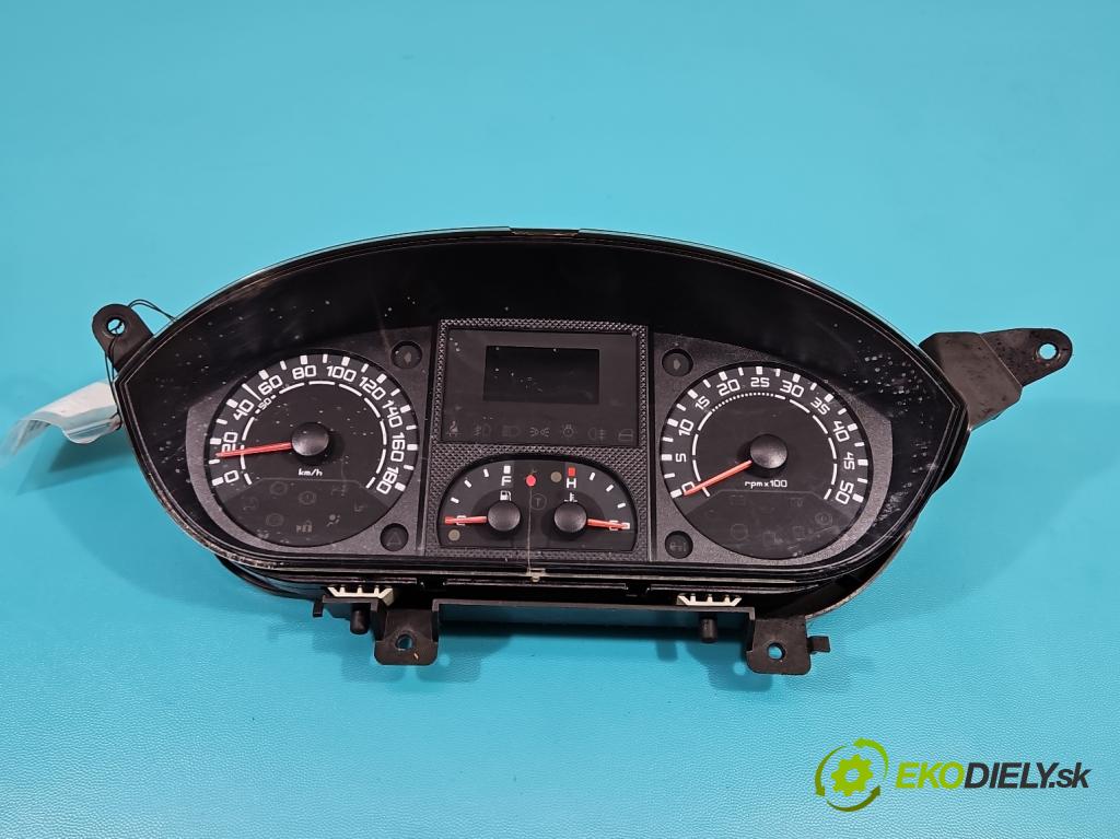 Iveco Daily IV 2006-2014 2.3 HPI 116 HP manual 85 kW 2287 cm3 5- prístrojovka/ budíky 69503494 (Prístrojové dosky, displeje)