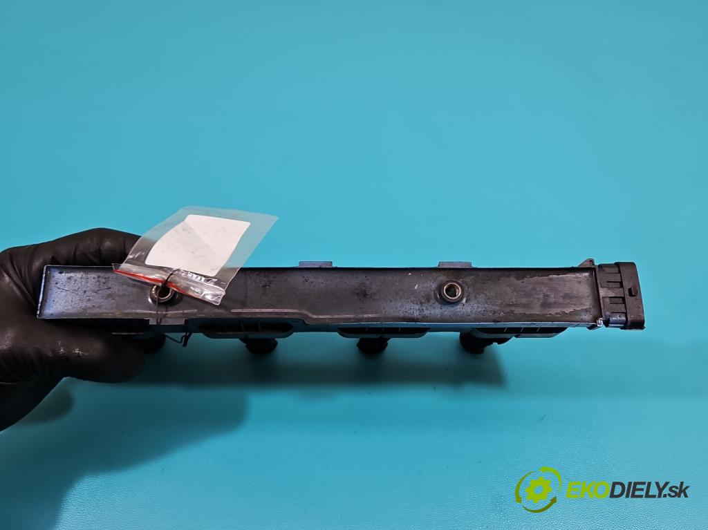 Opel Corsa C 2000-2006 1.2 16V 75 HP manual 55 kW 1199 cm3 3- cievka zapaľovacia  (Zapaľovacie cievky, moduly)