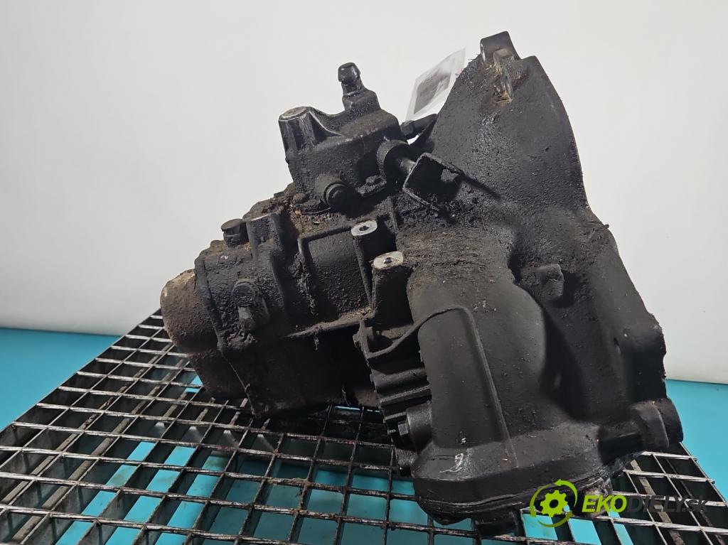 Opel Meriva A 2002-2010 1.6 16V 101 HP manual 74 kW 1598 cm3 5- prevodovka stupeň,rýchlosť manual F17C394