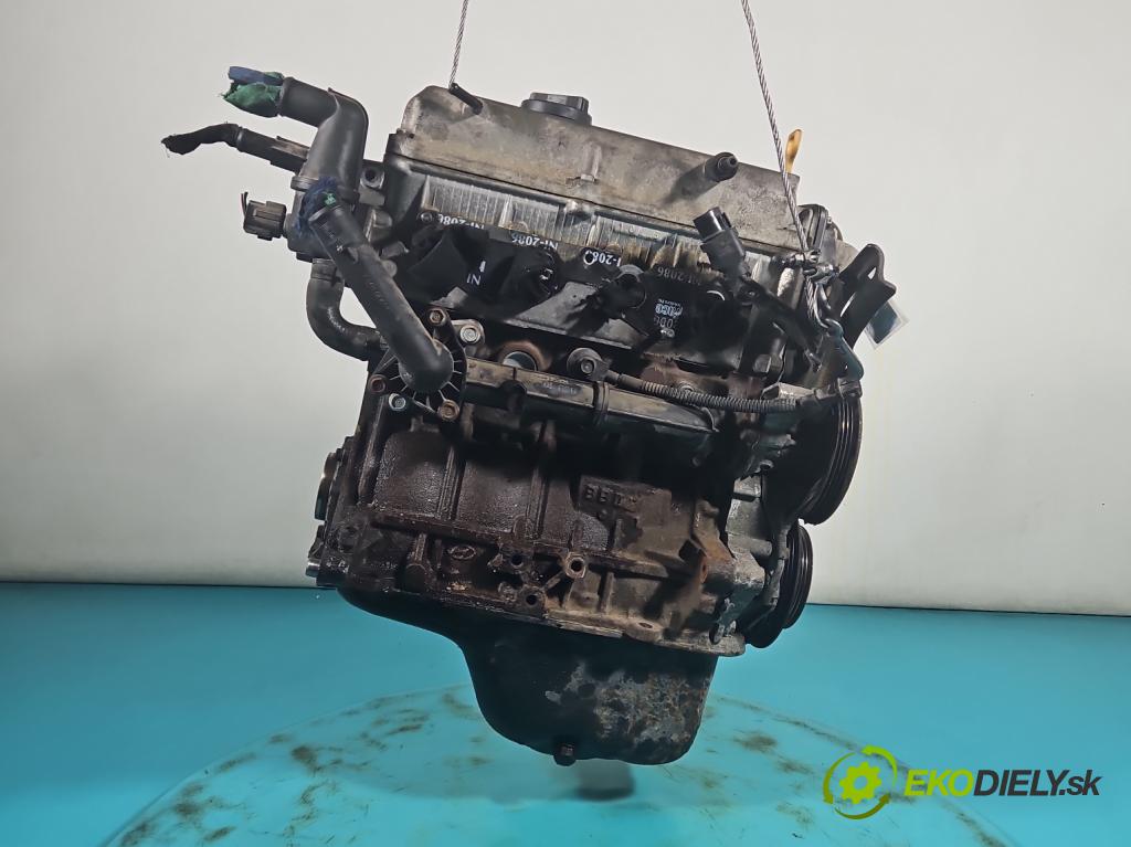 Hyundai Getz 1.1 12V 67KM manual 49 kW 1086 cm3 5- motor benzín: G4HG