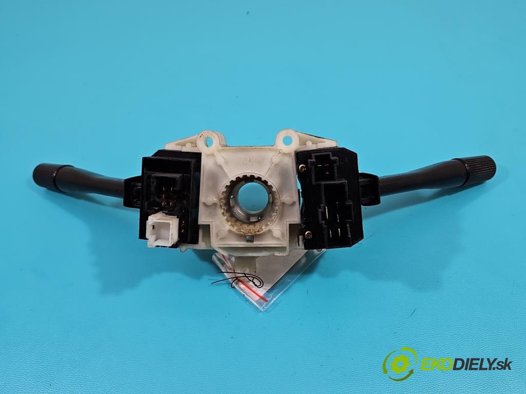 Honda Civic VI 1995-2001 1.5 16V 114 HP manual 84 kW 1493 cm3 4- prepínač komplex: M11970 (Prepínače, spínače, tlačidlá a ovládače kúrenia)