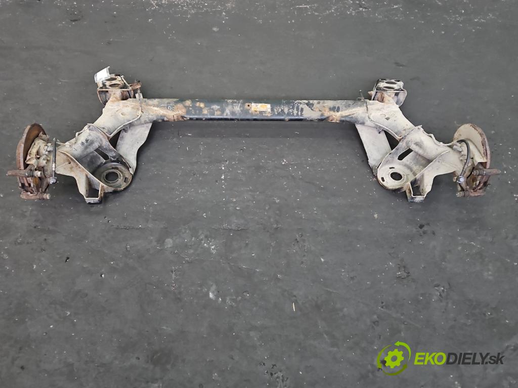 Vw Golf IV 1997-2003 1.9 sdi 68 hp manual 50 kW 1896 cm3 5- zadní výztuha  (Výztuhy zadní)