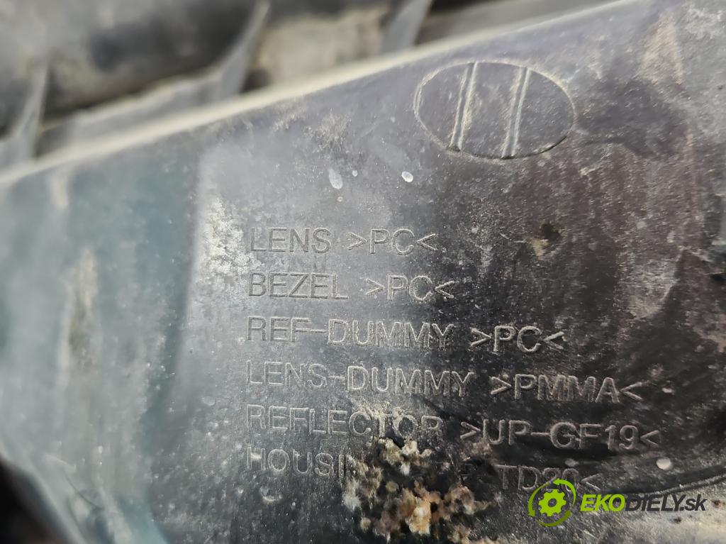 Hyundai Getz 1.1 12V 67KM manual 49 kW 1086 cm3 5- Reflektor: pravý  (Pravé)