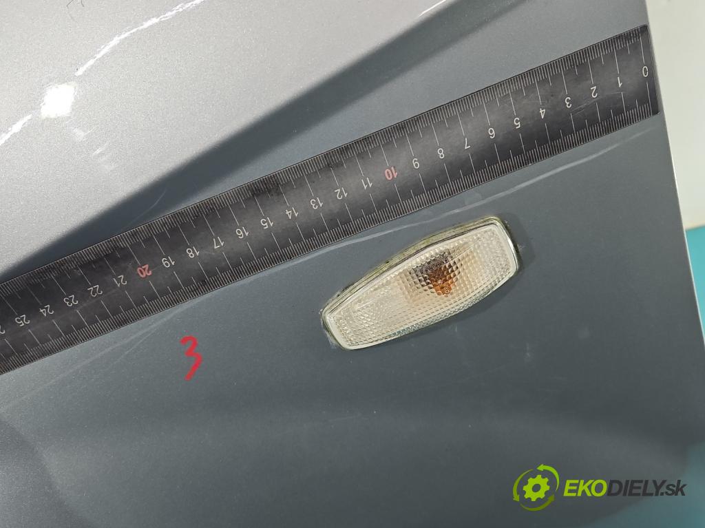 Hyundai Getz 1.1 12V 67KM manual 49 kW 1086 cm3 5- blatnik přední levý  (Predné ľavé)