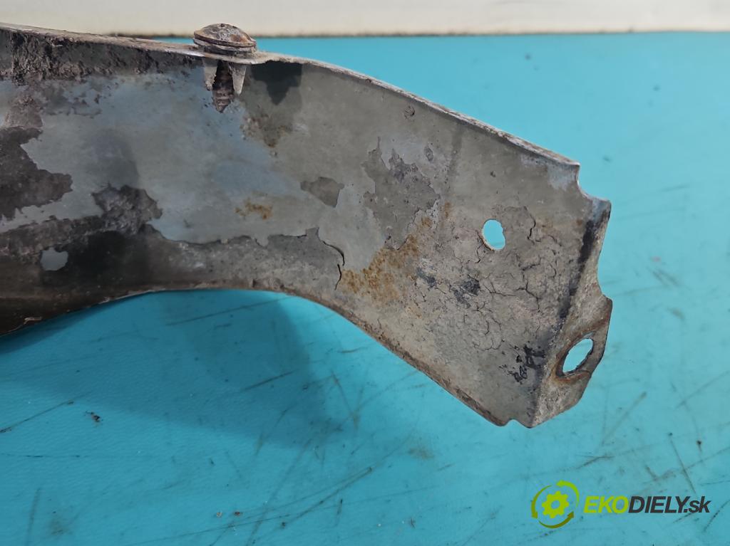 Hyundai Getz 1.1 12V 67KM manual 49 kW 1086 cm3 5- blatnik přední levý  (Predné ľavé)