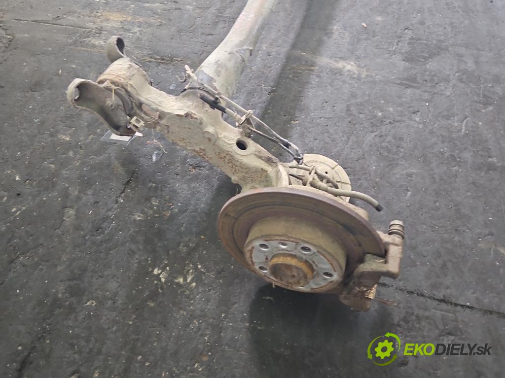 Opel Zafira B 2005-2014 1.9 cdti 120 hp manual 88 kW 1910 cm3 5- zadní výztuha  (Výztuhy zadní)