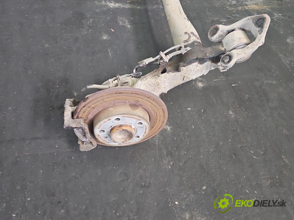 Opel Zafira B 2005-2014 1.9 cdti 120 hp manual 88 kW 1910 cm3 5- zadní výztuha  (Výztuhy zadní)