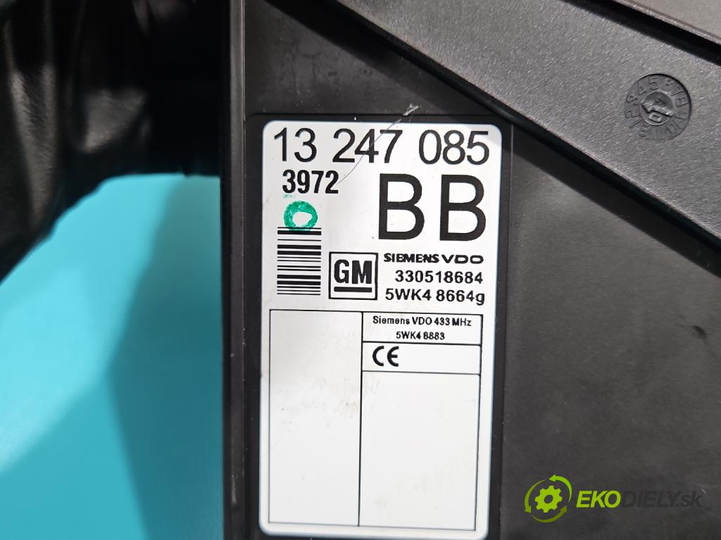 Opel Meriva A 2002-2010 1.6 16V 105 HP manual 77 kW 1598 cm3 5- riadiaca jednotka motora 12249823