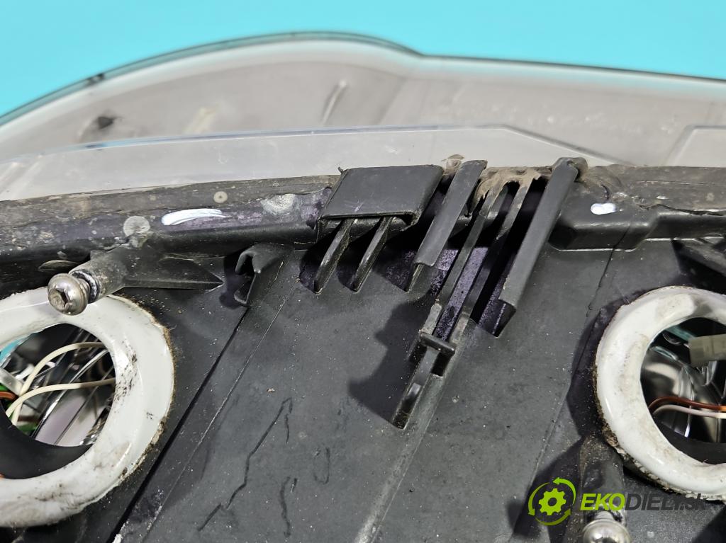 Bmw 5 F10 2010-2017 3.0d 258 HP automatic 190 kW 2993 cm3 5- Reflektor: pravý 7203252 (Pravé)