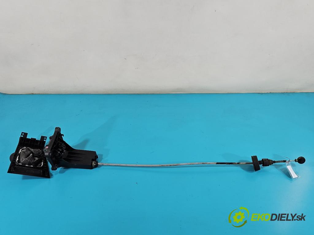 Opel Zafira B 2005-2014 1.9 cdti 120 HP manual 88 kW 1910 cm3 5- Páka: Změny: stupeň,rýchlosť  (Rýchlostné páky / kulisy)