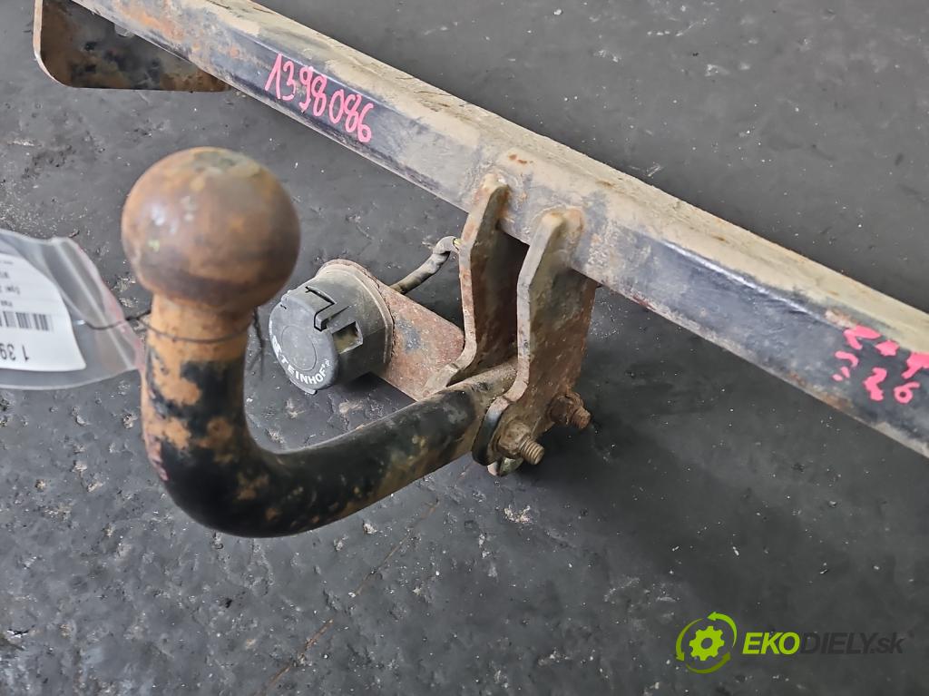 Opel Zafira B 2005-2014 1.9 cdti 120 hp manual 88 kW 1910 cm3 5- oko tažné  (Tažná zařízení)