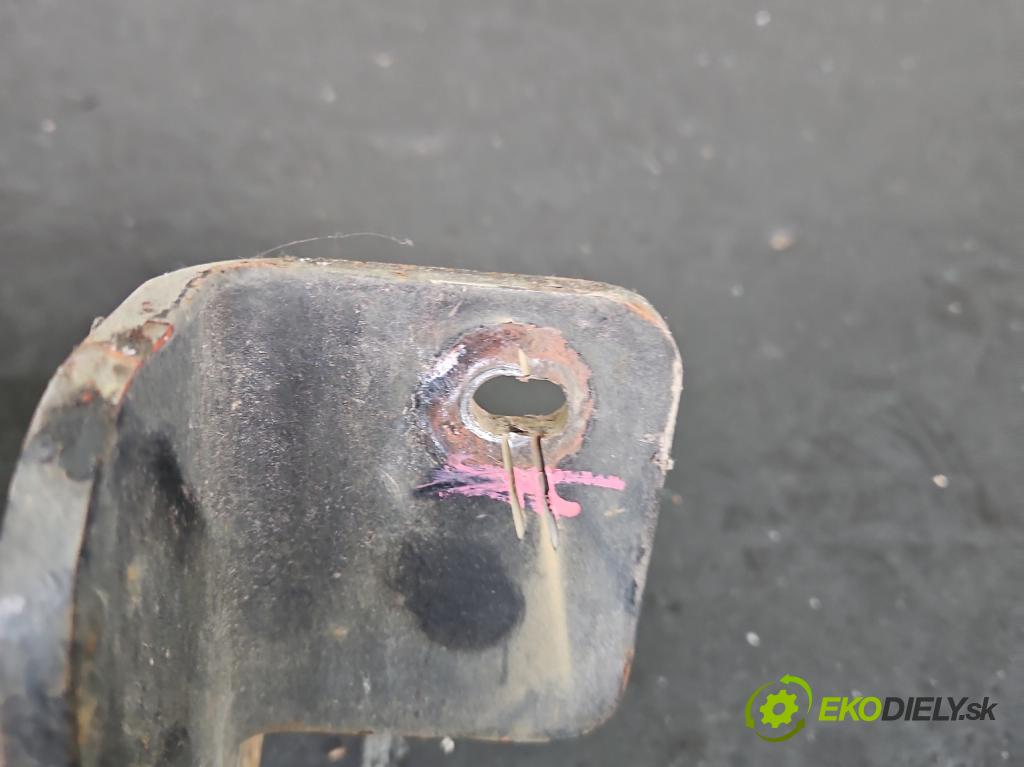 Opel Zafira B 2005-2014 1.9 cdti 120 hp manual 88 kW 1910 cm3 5- oko tažné  (Tažná zařízení)