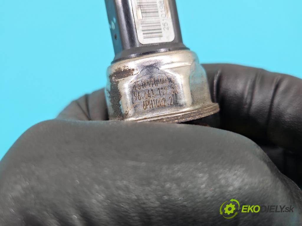 Peugeot 3008 I 2009-2016 1.6 hdi 111KM manual 82 kW 1560 cm3 5- lišta vstrekovacia 9684753080-02 (Vstrekovacie lišty)