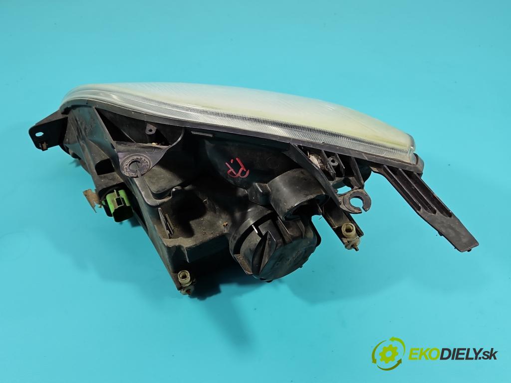 Ford Fiesta Mk6 2002-2008 1.4 16V 80 HP manual 59 kW 1388 cm3 5- Reflektor: pravý  (Pravé)