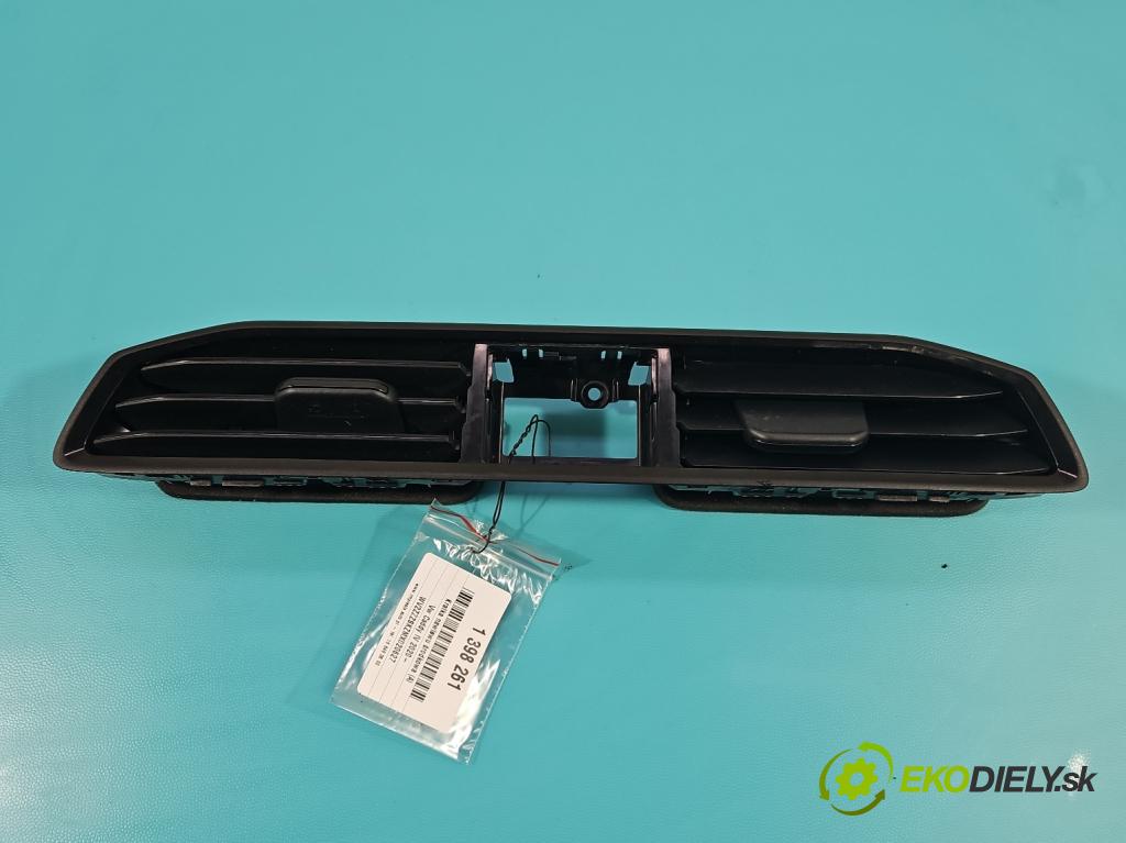 Vw Caddy IV 2020- 2.0 tdi 122 HP manual 90 kW 1968 cm3 5- Mřížka: kúrenia stredová 2K7815705K (Mriežky kúrenia (fukáre))