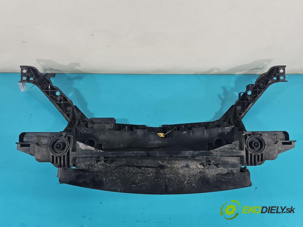 Ford Fiesta Mk6 2002-2008 1.4 16V 80 hp manual 59 kW 1388 cm3 5- stěna přední  (Výztuhy přední)