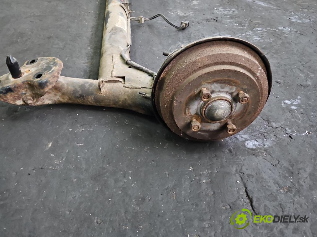 Ford Fiesta Mk6 2002-2008 1.4 16V 80 hp manual 59 kW 1388 cm3 5- zadní výztuha  (Výztuhy zadní)