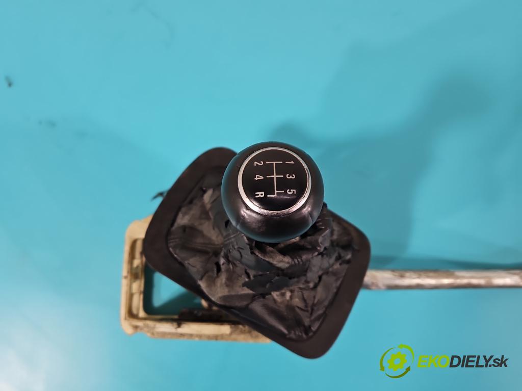 Opel Zafira A 1999-2005 2.2 dti 125 HP manual 92 kW 2172 cm3 5- Páka: Změny: stupeň,rýchlosť  (Rýchlostné páky / kulisy)