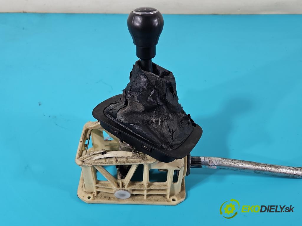 Opel Zafira A 1999-2005 2.2 dti 125 HP manual 92 kW 2172 cm3 5- Páka: Změny: stupeň,rýchlosť  (Rýchlostné páky / kulisy)