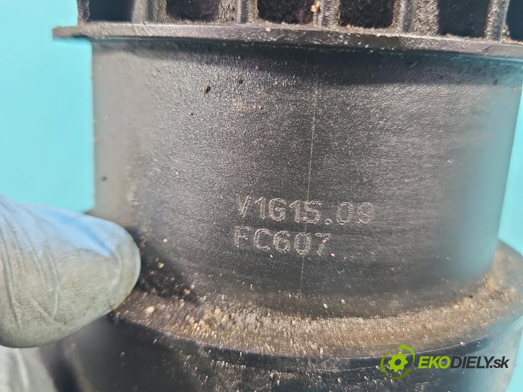 Iveco Daily IV 2006-2014 2.3 HPI 116 HP manual 85 kW 2287 cm3 5- obal filtra palivo