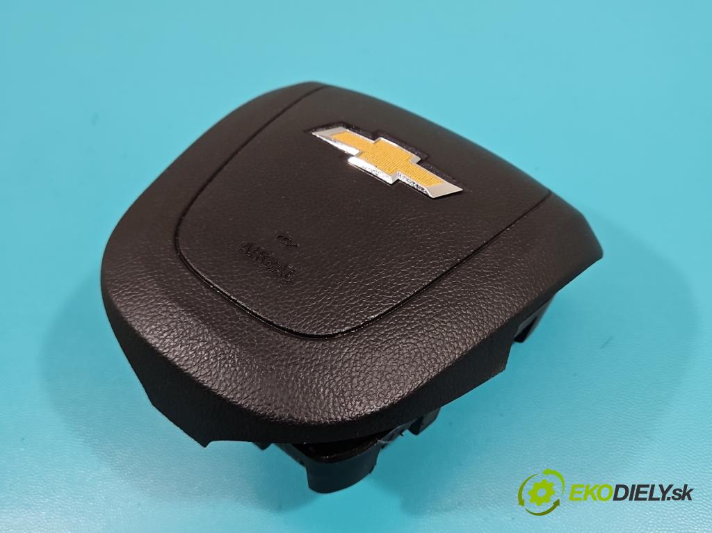 Chevrolet Aveo T300 2011-2014 1.2 16V 69KM manual 51 kW 1229 cm3 5- airbag vzduch: Řidiči:  (Airbagy)