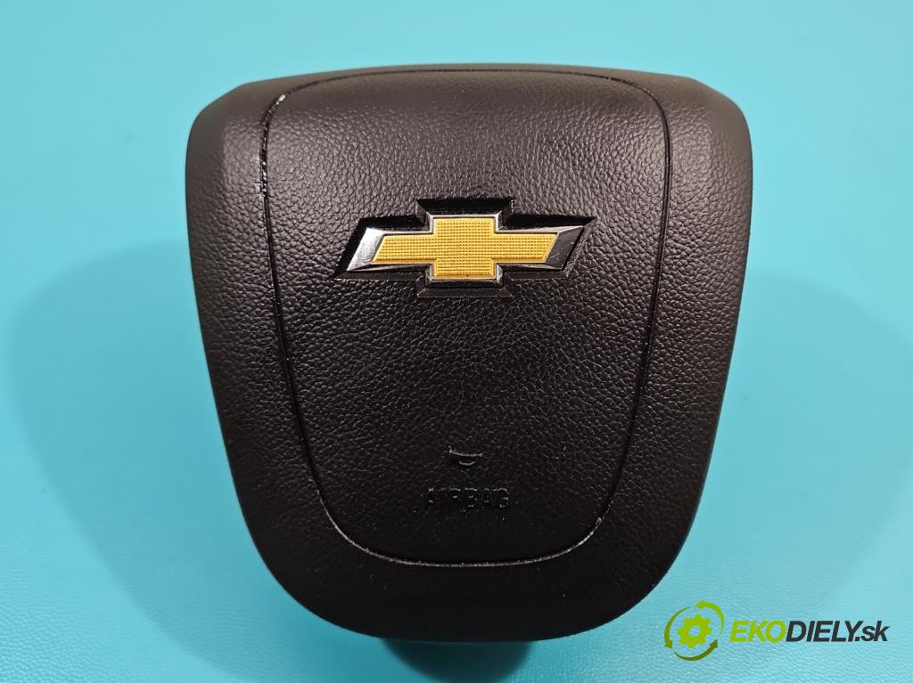 Chevrolet Aveo T300 2011-2014 1.2 16V 69KM manual 51 kW 1229 cm3 5- airbag vzduch: Řidiči:  (Airbagy)