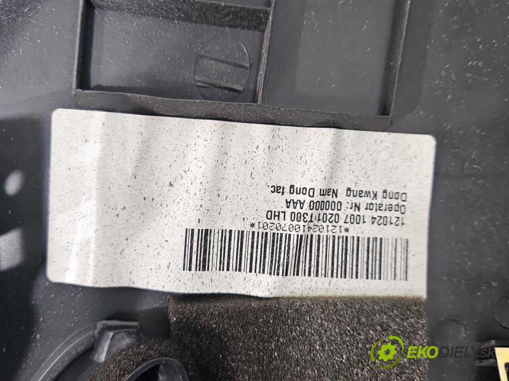 Chevrolet Aveo T300 2011-2014 1.2 16V 69KM manual 51 kW 1229 cm3 5- airbag vzduch: spolujezdce:  (Airbag)