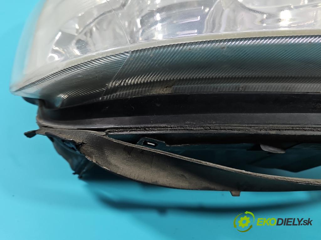 Iveco Daily IV 2006-2014 2.3 HPI 116 HP manual 85 kW 2287 cm3 5- Reflektor: pravý  (Pravé)