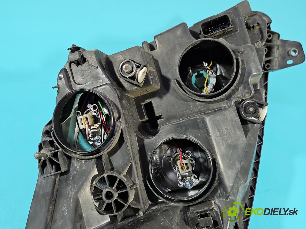 Iveco Daily IV 2006-2014 2.3 HPI 116 HP manual 85 kW 2287 cm3 5- Reflektor: pravý  (Pravé)