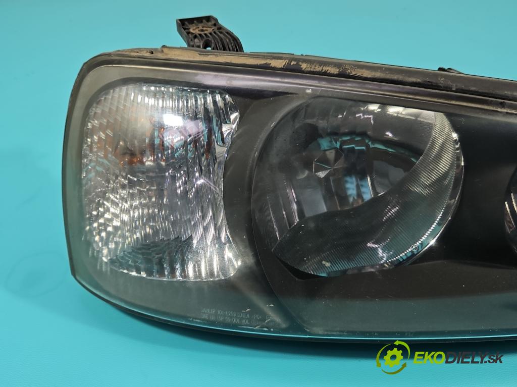 Hyundai Elantra III 2000-2006 1.6 16V 107 HP manual 79 kW 1599 cm3 5- Reflektor: pravý 92102-2DXXX (Pravé)