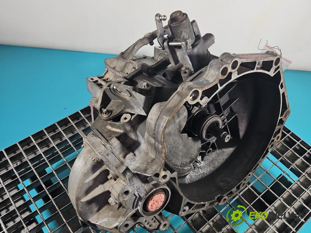 Opel Meriva B 2010-2017 1.4 T 140 HP manual 103 kW 1364 cm3 5- prevodovka stupeň,rýchlosť manual