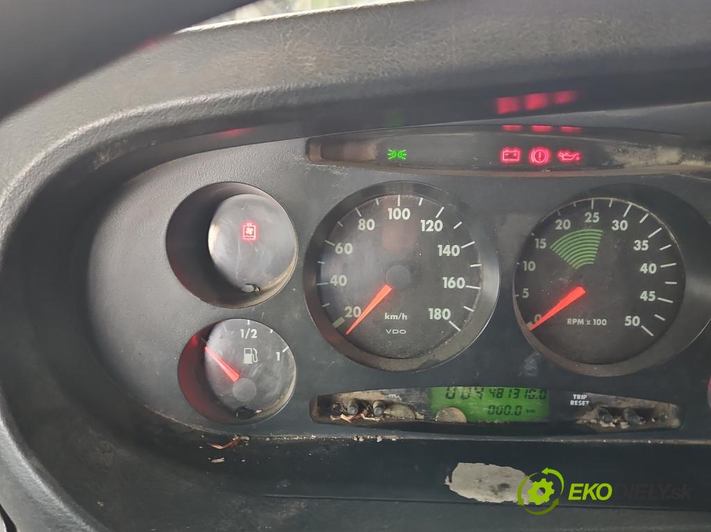 Iveco Daily III 1999-2006 2.3 HPI 116 HP manual 85 kW 2286 cm3 5- prístrojovka/ budíky 504109084 (Prístrojové dosky, displeje)