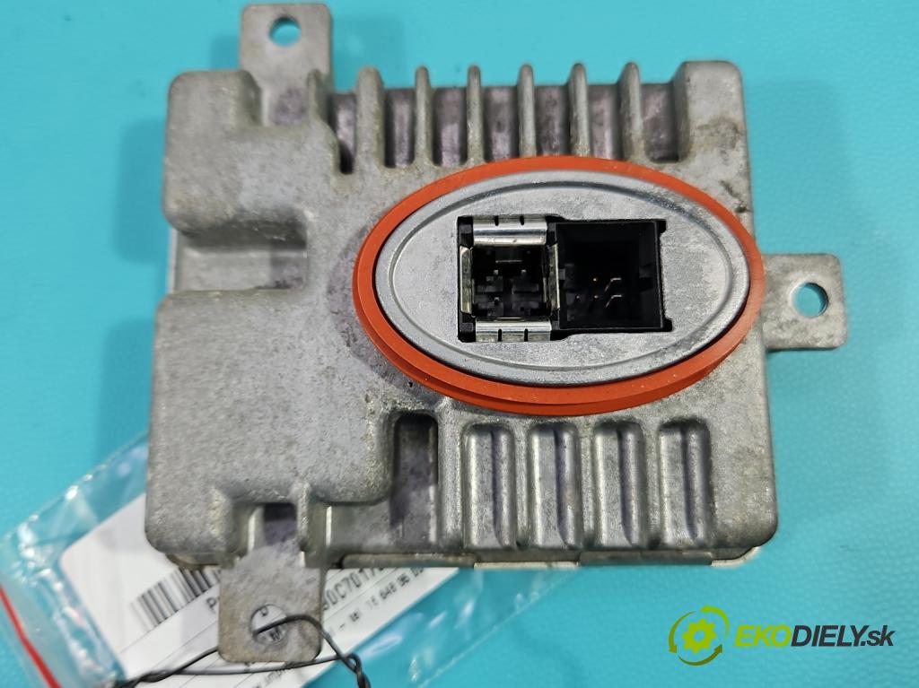 Bmw 5 F10 2010-2017 3.0d 258 HP automatic 190 kW 2993 cm3 5- střídač: xenon 7237647 (Riadiace jednotky xenónu)