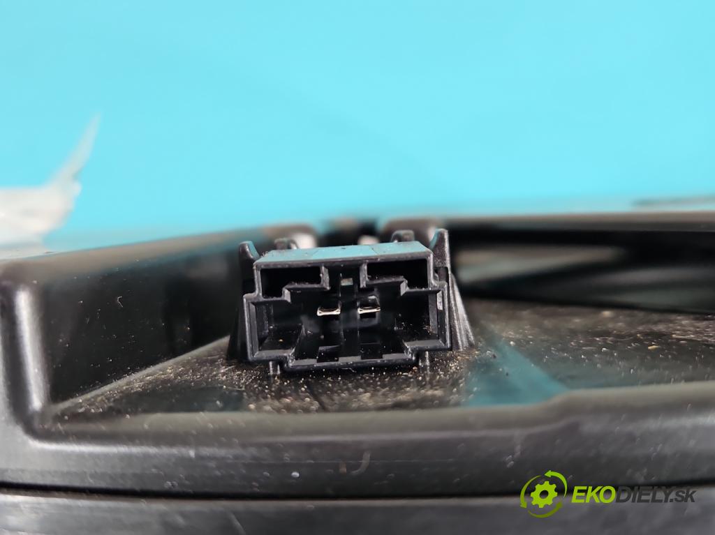 Seat Leon III 2012-2020 2.0 tdi 150 HP manual 110 kW 1968 cm3 5- Subwoofer: 5F0035382 (Audio zariadenia)