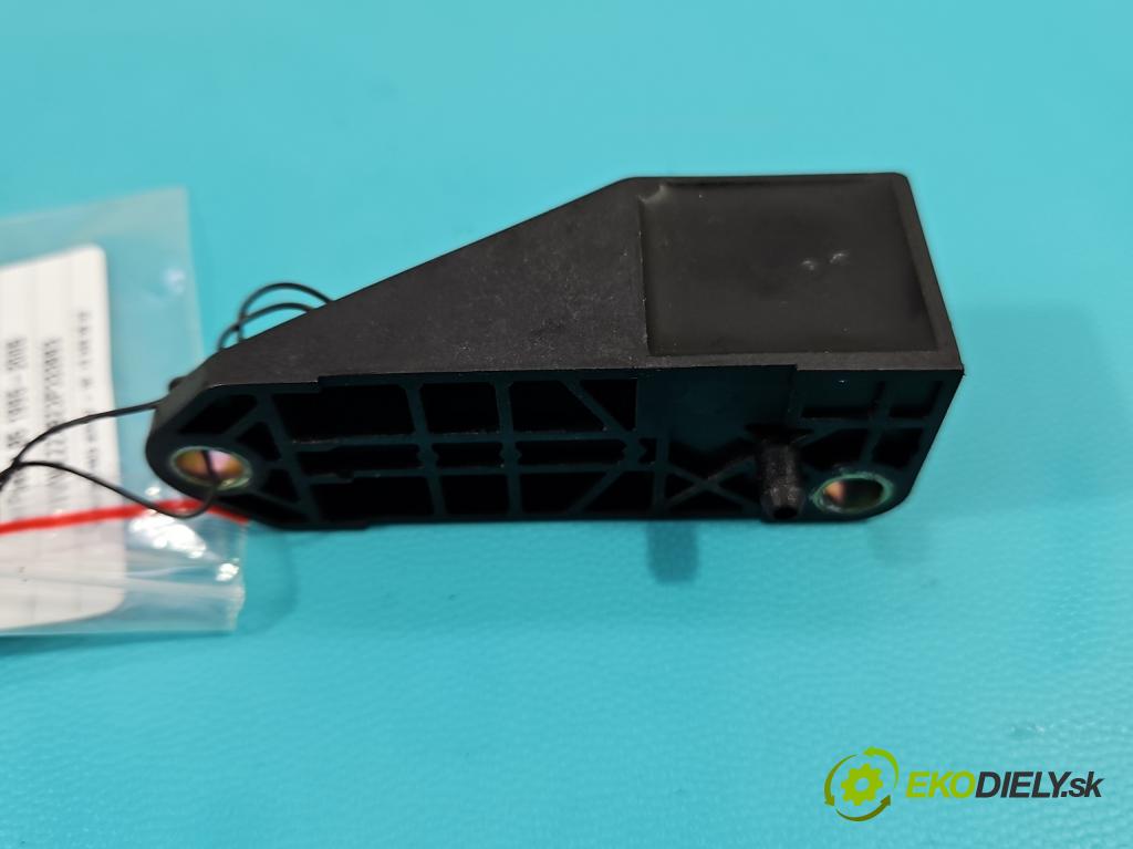 Vw Passat B5 1995-2005 1.9 tdi 101 HP manual 74 kW 1896 cm3 4- snímač šokovat: 6Q0909606 (Snímače nárazu)