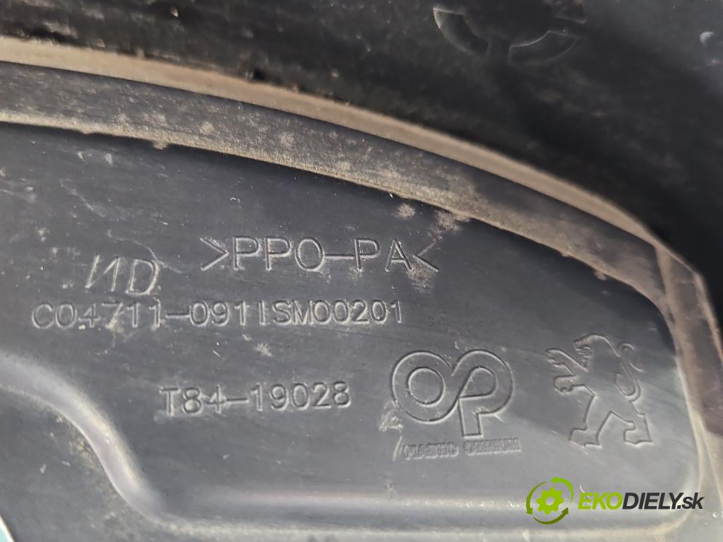 Peugeot 3008 I 2009-2016 1.6 hdi 111KM manual 82 kW 1560 cm3 5- blatnik přední pravý  (Ostatné)