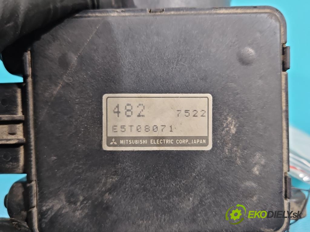 Mitsubishi Galant VIII 1993-2003 2.5 V6 163 HP manual 120 kW 2498 cm3 4- průtokoměr: E5T08071 (Váhy vzduchu)