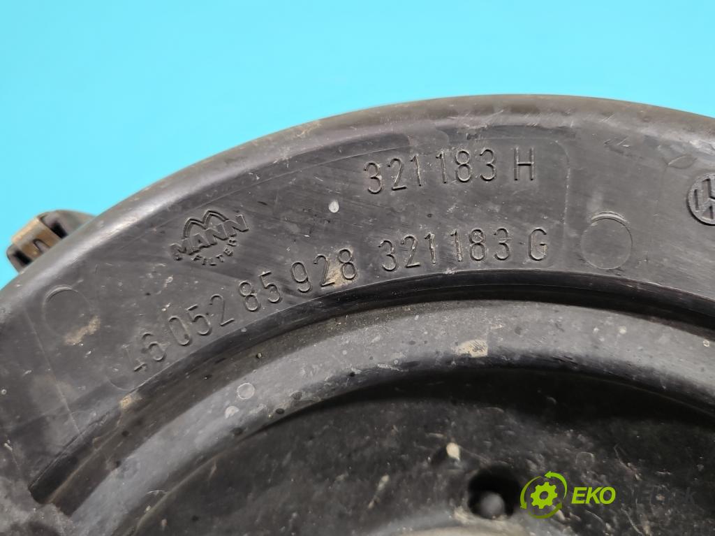 Audi 80 B3 1986-1991 1.8 karburátor: 75 HP manual 55 kW 1760 cm3 4- obal filtra vzduchu 050129607D (Obaly filtrov vzduchu)