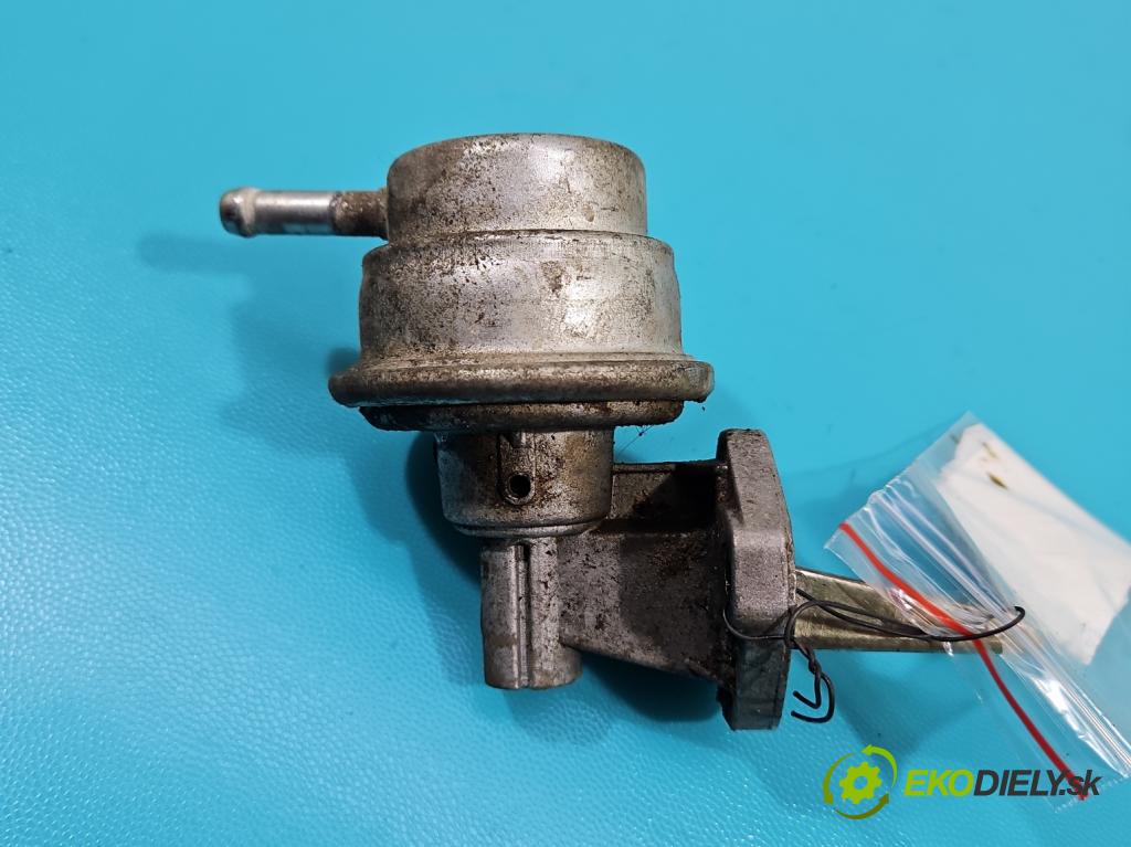 Audi 80 B3 1986-1991 1.8 karburátor: 75 hp manual 55 kW 1760 cm3 4- čerpadlo paliva