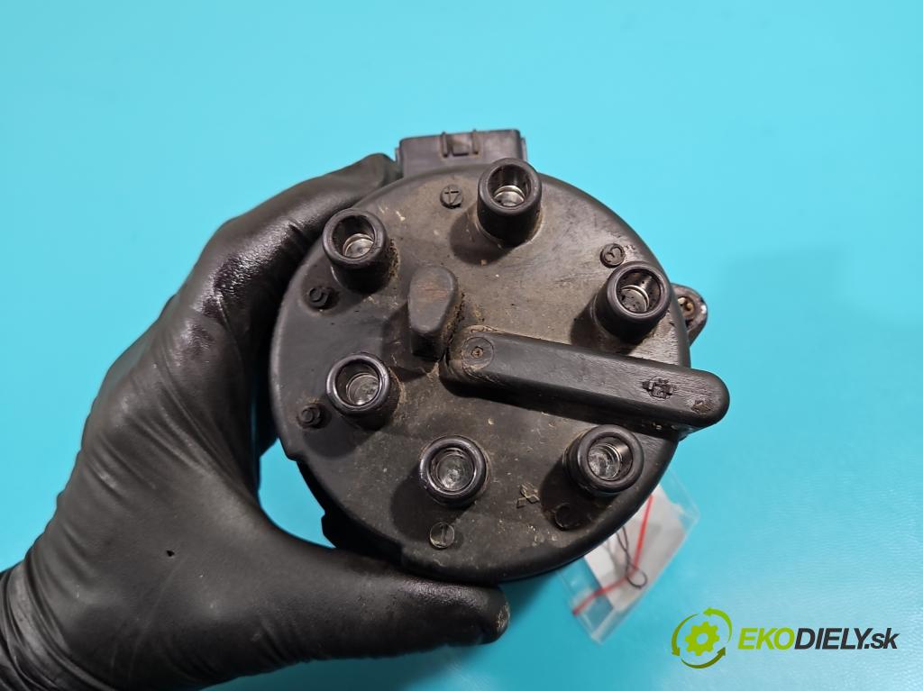 Mitsubishi Galant VIII 1993-2003 2.5 V6 163 HP manual 120 kW 2498 cm3 4- rozdeľovač T0T57671A (Rozdeľovače)