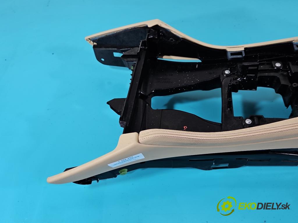 Bmw 5 F10 2010-2017 3.0d 258 HP automatic 190 kW 2993 cm3 5- operadlo 72458410 (Lakťové opierky)