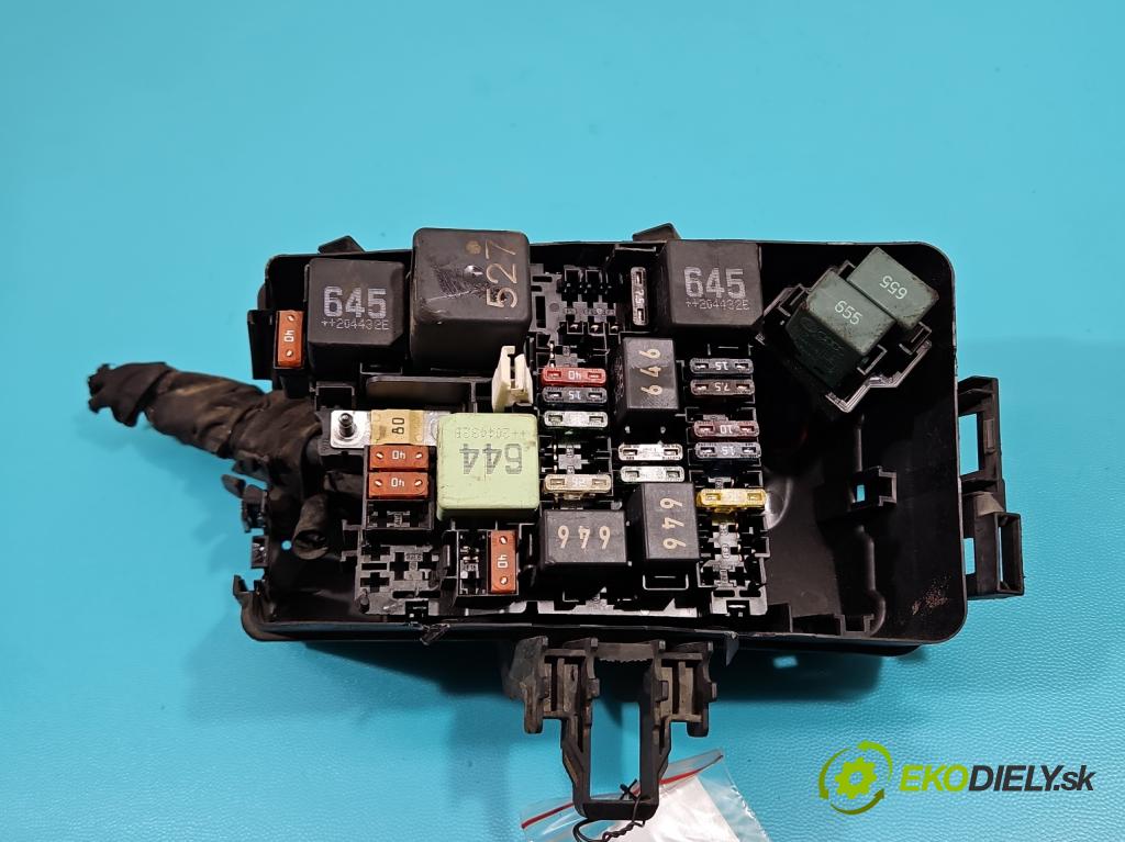 Vw Caddy IV 2020- 2.0 tdi 122 hp manual 90 kW 1968 cm3 5- skříňka pojistková 5R3907361 (Pojistkové skříňky)