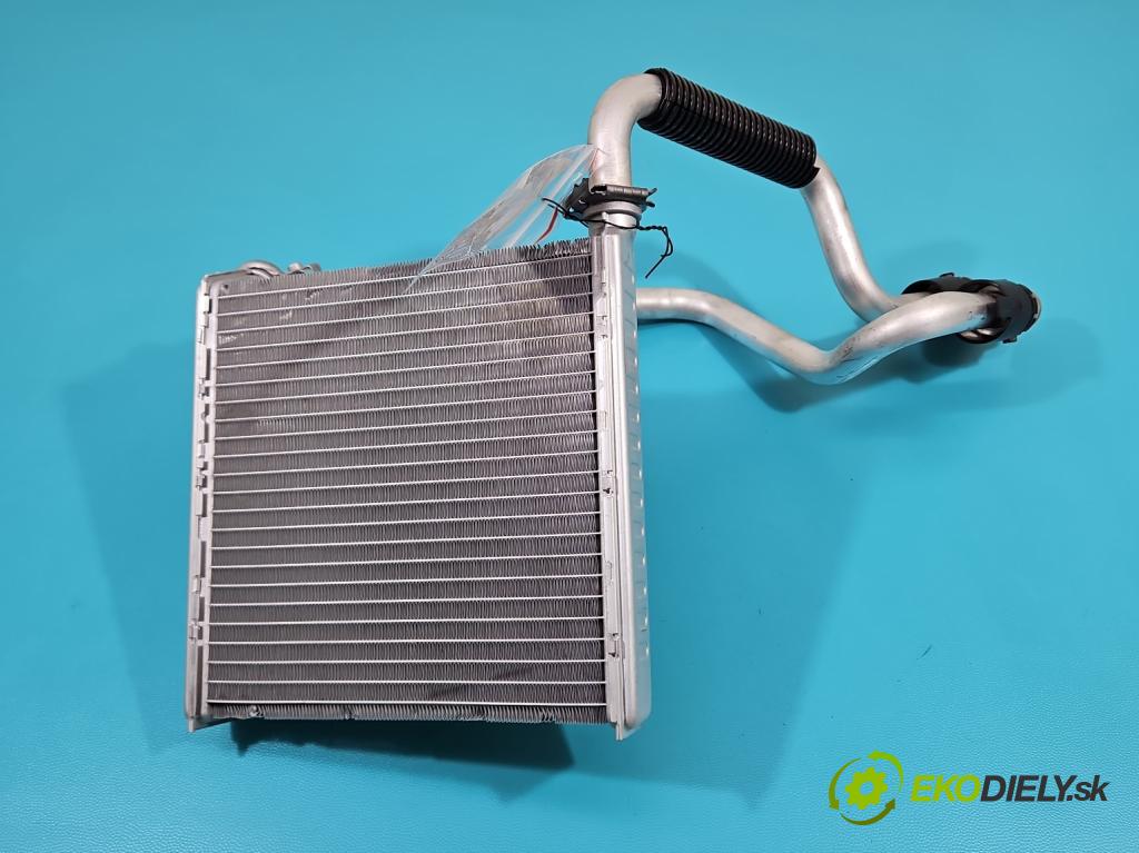 Vw Caddy IV 2020- 2.0 tdi 122 hp manual 90 kW 1968 cm3 5- radiátor 5Q0919031 (Radiátory topení)