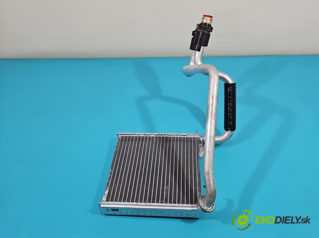 Vw Caddy IV 2020- 2.0 tdi 122 hp manual 90 kW 1968 cm3 5- radiátor 5Q0919031 (Radiátory topení)