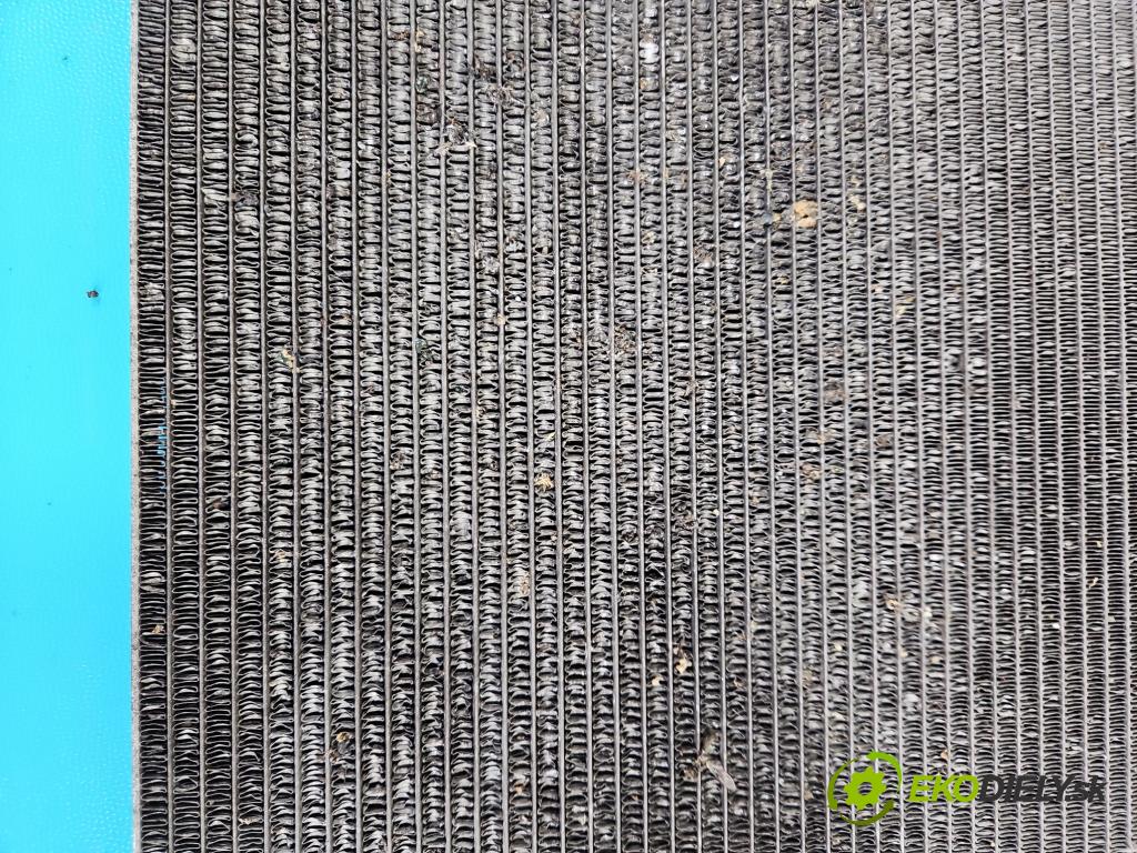 Vw Caddy IV 2020- 2.0 tdi 122 HP manual 90 kW 1968 cm3 5- chladič klimatizácie  (Chladiče klimatizácie)