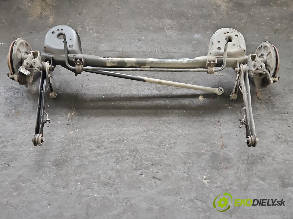 Vw Caddy IV 2020- 2.0 tdi 122 hp manual 90 kW 1968 cm3 5- zadní výztuha  (Výztuhy zadní)