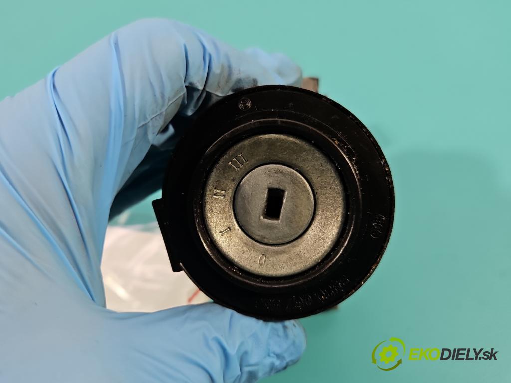 Volvo V40 I 1995-2004 1.9 dci 116 HP manual 85 kW 1870 cm3 5- Spínačka (Spínacie skrinky a kľúče)