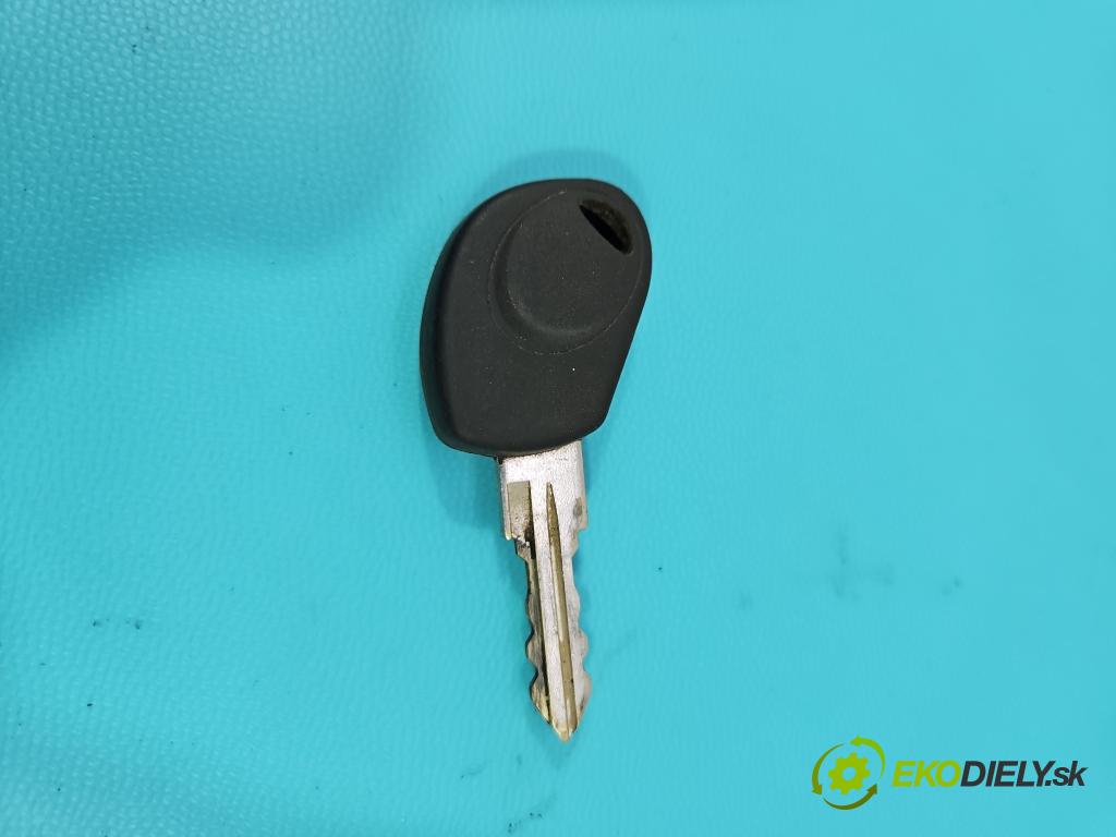 Iveco Daily III 1999-2006 2.3 HPI 116 HP manual 85 kW 2286 cm3 5- Spínačka  (Spínacie skrinky a kľúče)