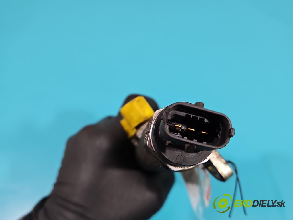 Iveco Daily III 1999-2006 2.3 HPI 116 HP manual 85 kW 2286 cm3 5- lišta vstrekovacia 0445214100 (Vstrekovacie lišty)