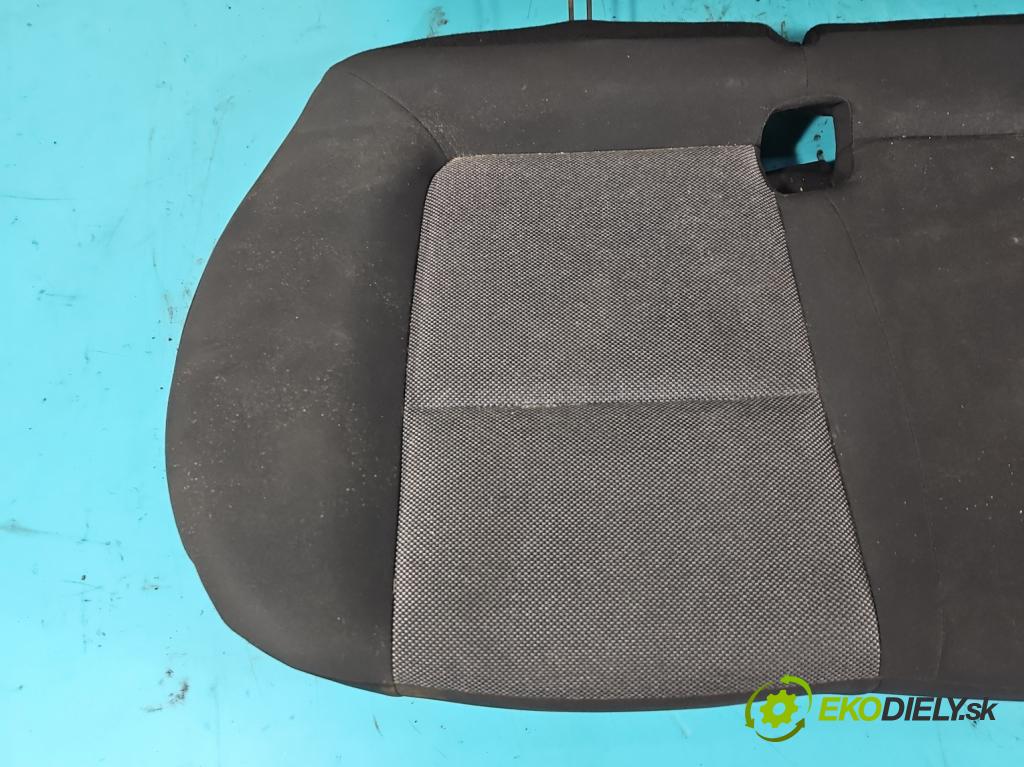 Fiat Tipo II 2015- 1.4 16V 95 HP manual 70 kW 1368 cm3 5- Pohovka: zadné  (Sedačky, sedadlá)